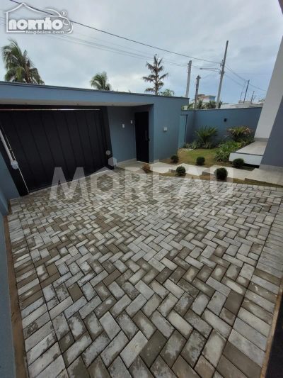 Casa, 4 quartos, 178 m² - Foto 3