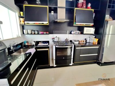 Casa, 3 quartos, 271 m² - Foto 3
