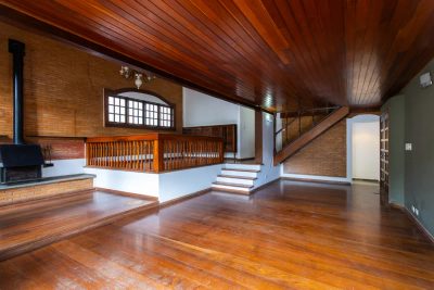 Casa, 3 quartos, 217 m² - Foto 1