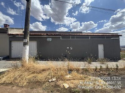 Casa, 2 quartos, 195 m² - Foto 1