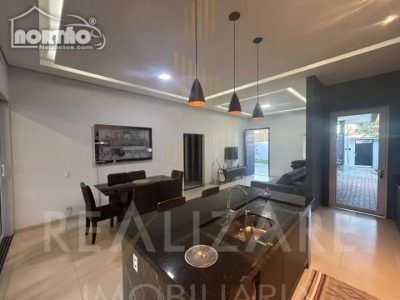 Casa, 3 quartos, 205 m² - Foto 3