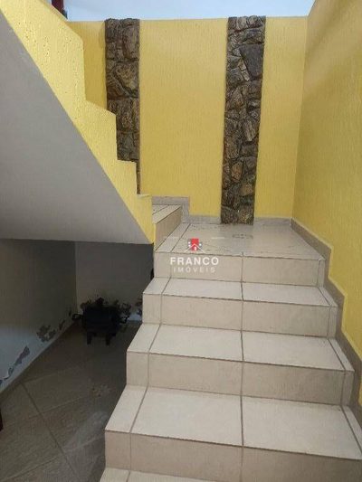 Casa, 3 quartos, 241 m² - Foto 5