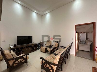 Casa, 3 quartos, 180 m² - Foto 1