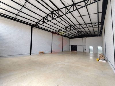 Depósito-Galpão, 300 m² - Foto 2