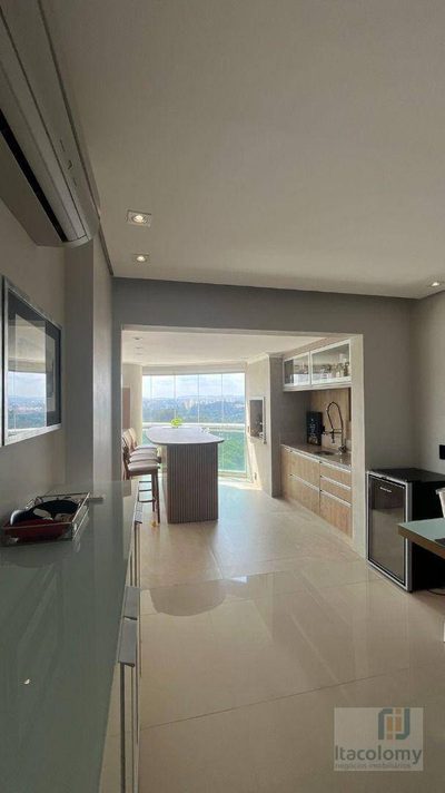Apartamento, 4 quartos, 261 m² - Foto 2