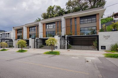 Sobrado, 3 quartos, 308 m² - Foto 3