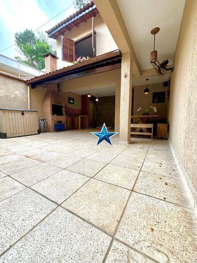 Sobrado, 3 quartos, 213 m² - Foto 4