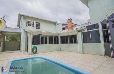 Casa, 4 quartos, 326 m² - Foto 1