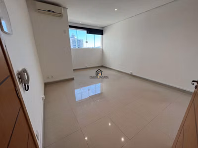 Sala-Conjunto, 30 m² - Foto 1