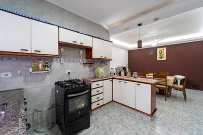 Casa, 3 quartos, 270 m² - Foto 4
