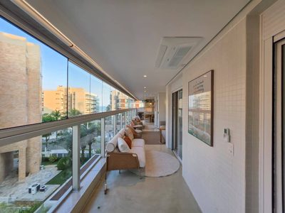 Apartamento, 3 quartos, 135 m² - Foto 2