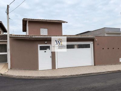 Casa, 4 quartos, 288 m² - Foto 1