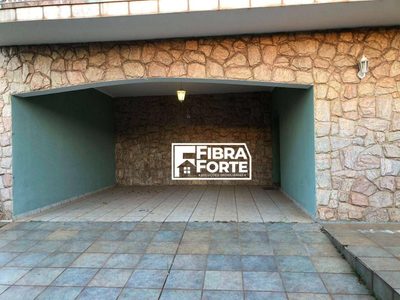 Casa, 3 quartos, 251 m² - Foto 3