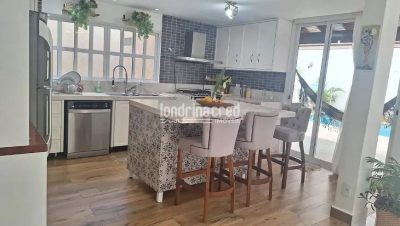 Casa, 3 quartos, 250 m² - Foto 4
