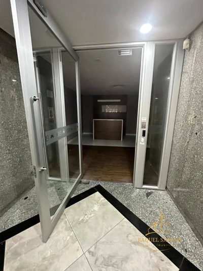 Sala-Conjunto, 600 m² - Foto 1