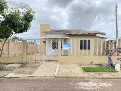 Casa, 3 quartos, 110 m² - Foto 1