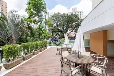 Apartamento, 3 quartos, 158 m² - Foto 1