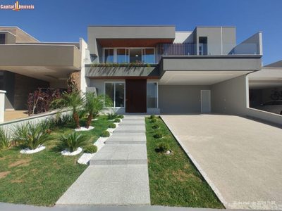 Casa, 3 quartos, 271 m² - Foto 1