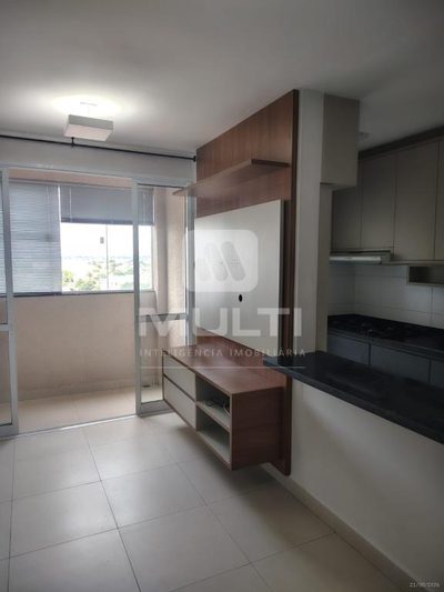Apartamento, 2 quartos, 69 m² - Foto 2