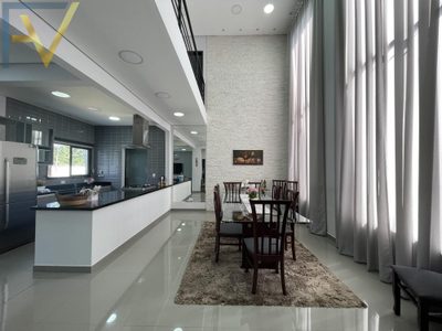 Casa, 3 quartos, 201 m² - Foto 1