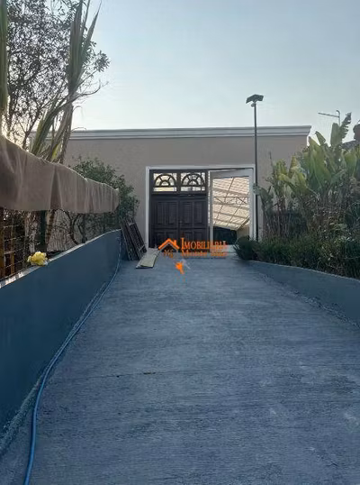 Chácara, 3 quartos, 1500 m² - Foto 1