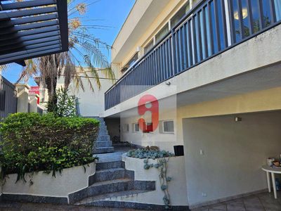 Casa, 3 quartos, 369 m² - Foto 1
