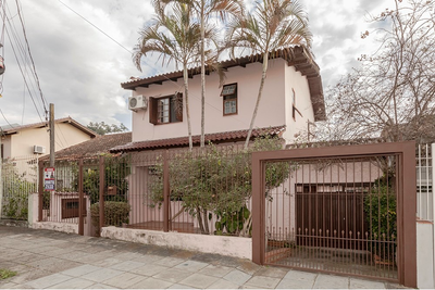 Casa, 4 quartos, 290 m² - Foto 1