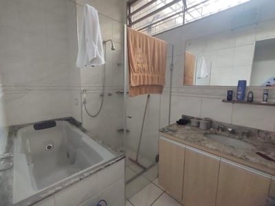 Casa, 3 quartos, 238 m² - Foto 4