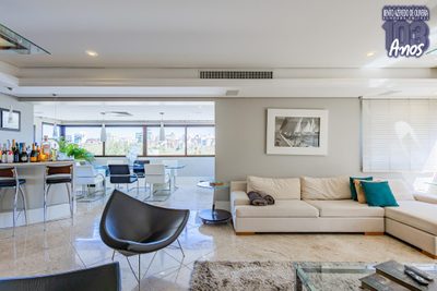 Apartamento, 3 quartos, 201 m² - Foto 1