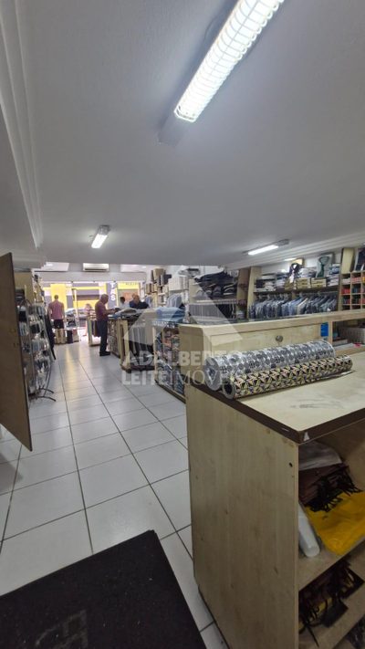 Casa Comercial, 233 m² - Foto 2