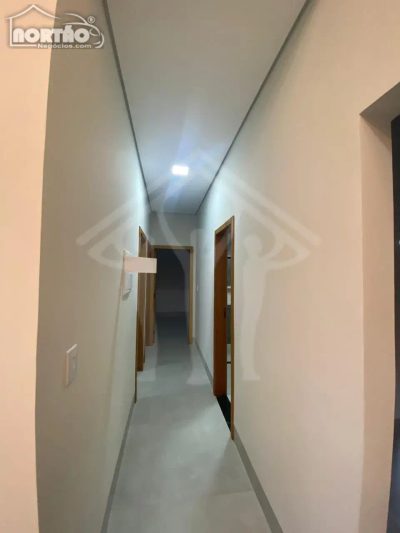 Casa, 3 quartos, 121 m² - Foto 2