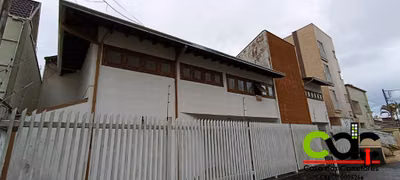 Prédio Inteiro - Foto 1