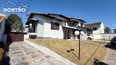 Casa, 7 quartos, 1170 m² - Foto 1