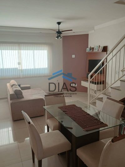 Casa, 3 quartos, 109 m² - Foto 4