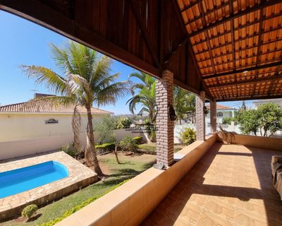 Casa, 4 quartos, 340 m² - Foto 1