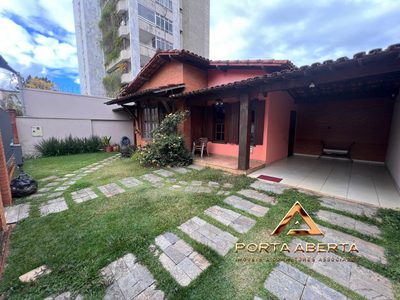 Casa, 3 quartos, 230 m² - Foto 1