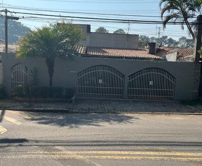 Casa, 5 quartos, 150 m² - Foto 1