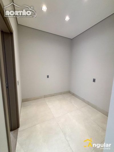 Casa, 3 quartos, 187 m² - Foto 3