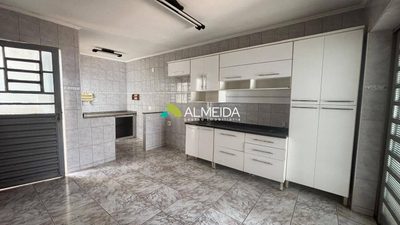 Casa, 3 quartos, 121 m² - Foto 1