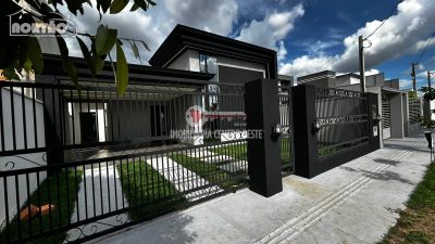 Casa, 3 quartos, 128 m² - Foto 1