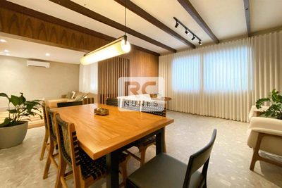 Casa, 5 quartos, 355 m² - Foto 1