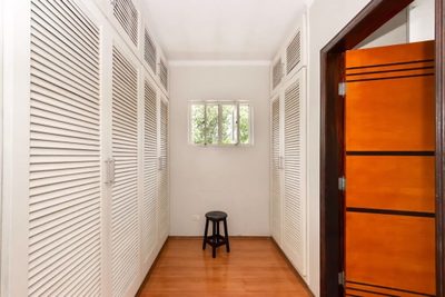 Casa, 4 quartos, 550 m² - Foto 1