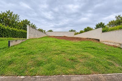 Loteamento e Condomínio, 285 m² - Foto 1