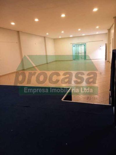 Loja-Salão, 200 m² - Foto 1