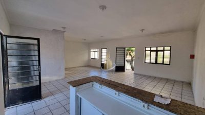 Casa, 1 quarto, 90 m² - Foto 2