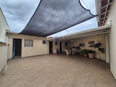Casa, 4 quartos, 271 m² - Foto 1