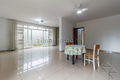 Casa, 3 quartos, 163 m² - Foto 1