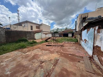 Terreno, 300 m² - Foto 1