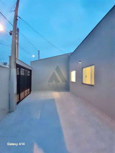 Casa, 3 quartos, 86 m² - Foto 1