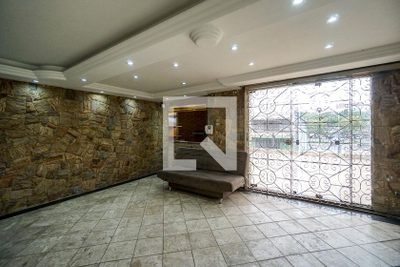 Casa, 4 quartos, 340 m² - Foto 1